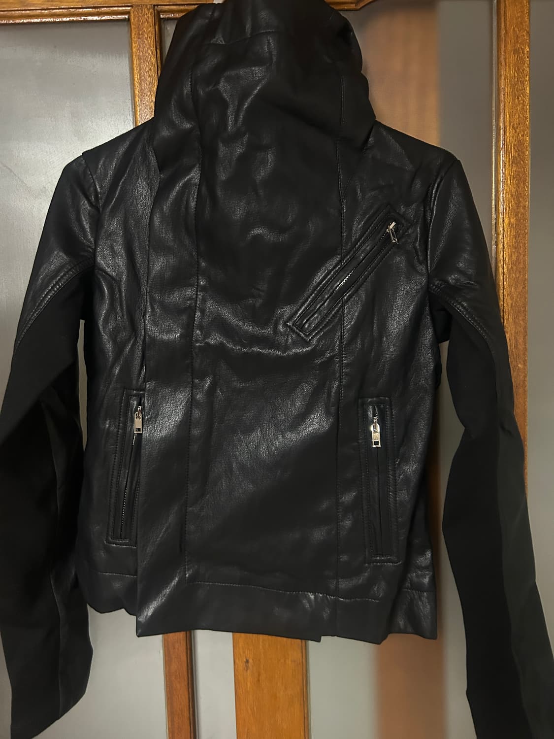 Diagonal zipper detail leather jk 상품이미지2