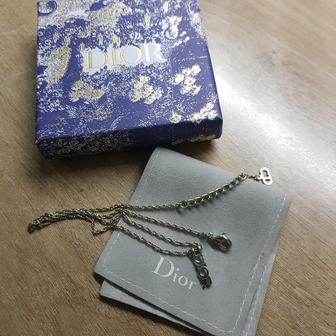 디올 목걸이 상품이미지1