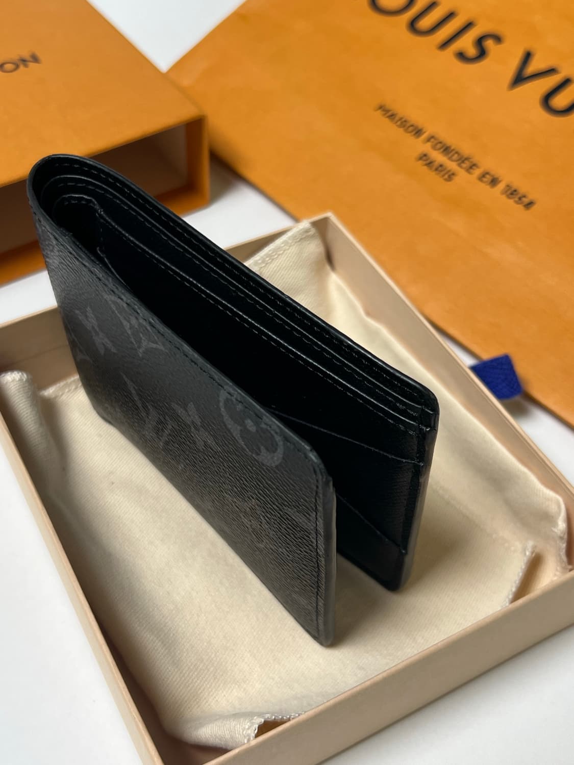 [정품] 루이비통 모노그램 이클립스 멀티플월렛 상품이미지8