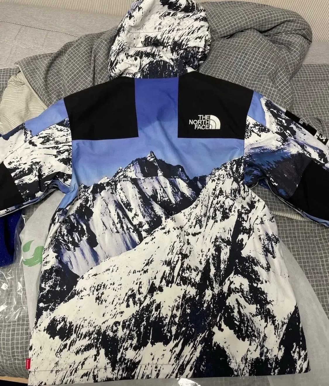 노스페이스 슈프림 설산 자켓 M 사이즈 상품이미지2