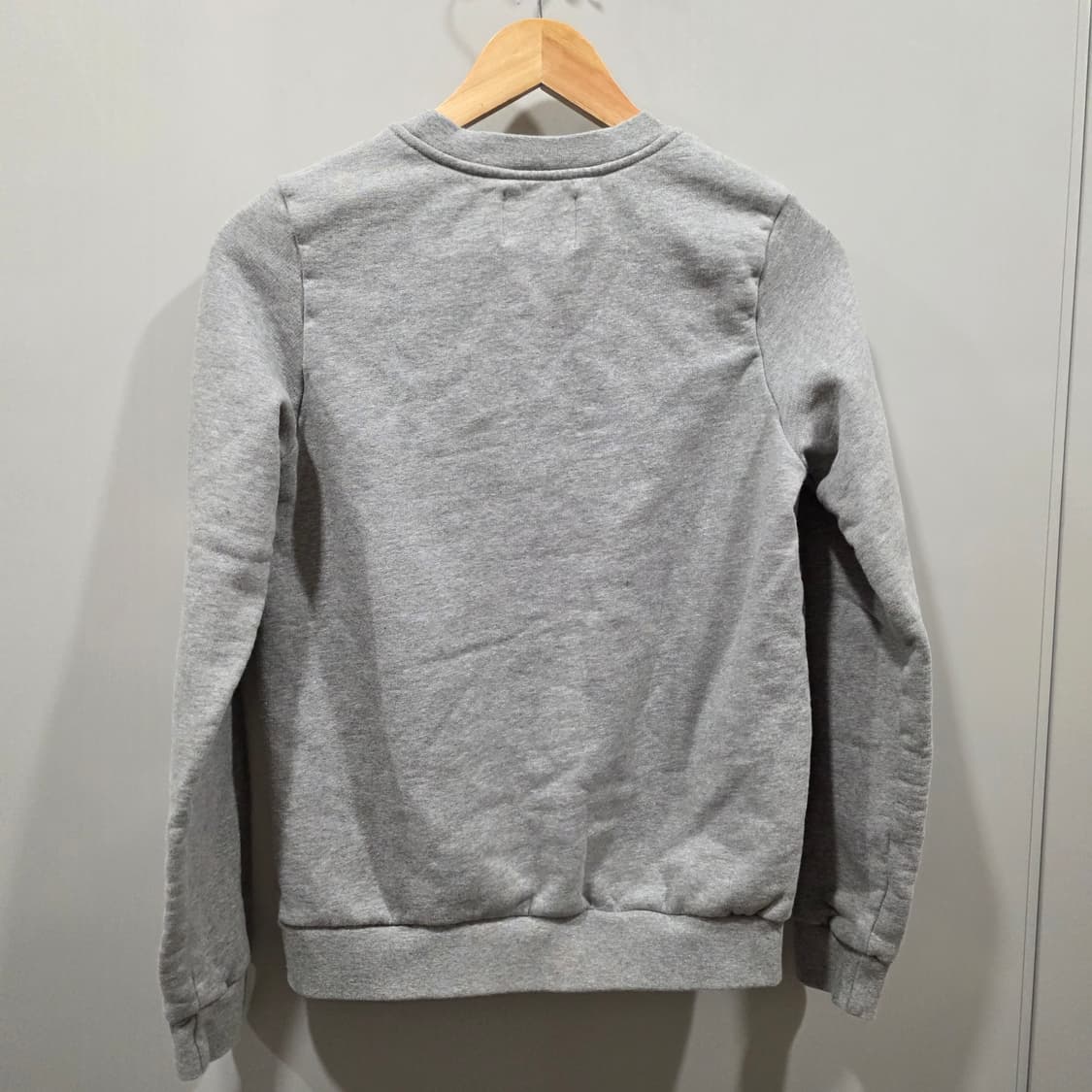 마커스루퍼 립 로고 맨투맨 상품이미지6