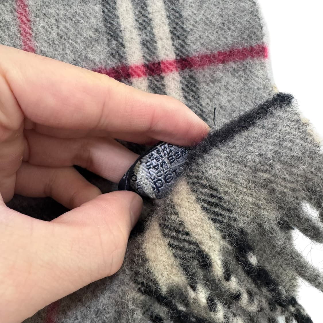 정품 버버리 노바체크 그레이 머플러 상품이미지5