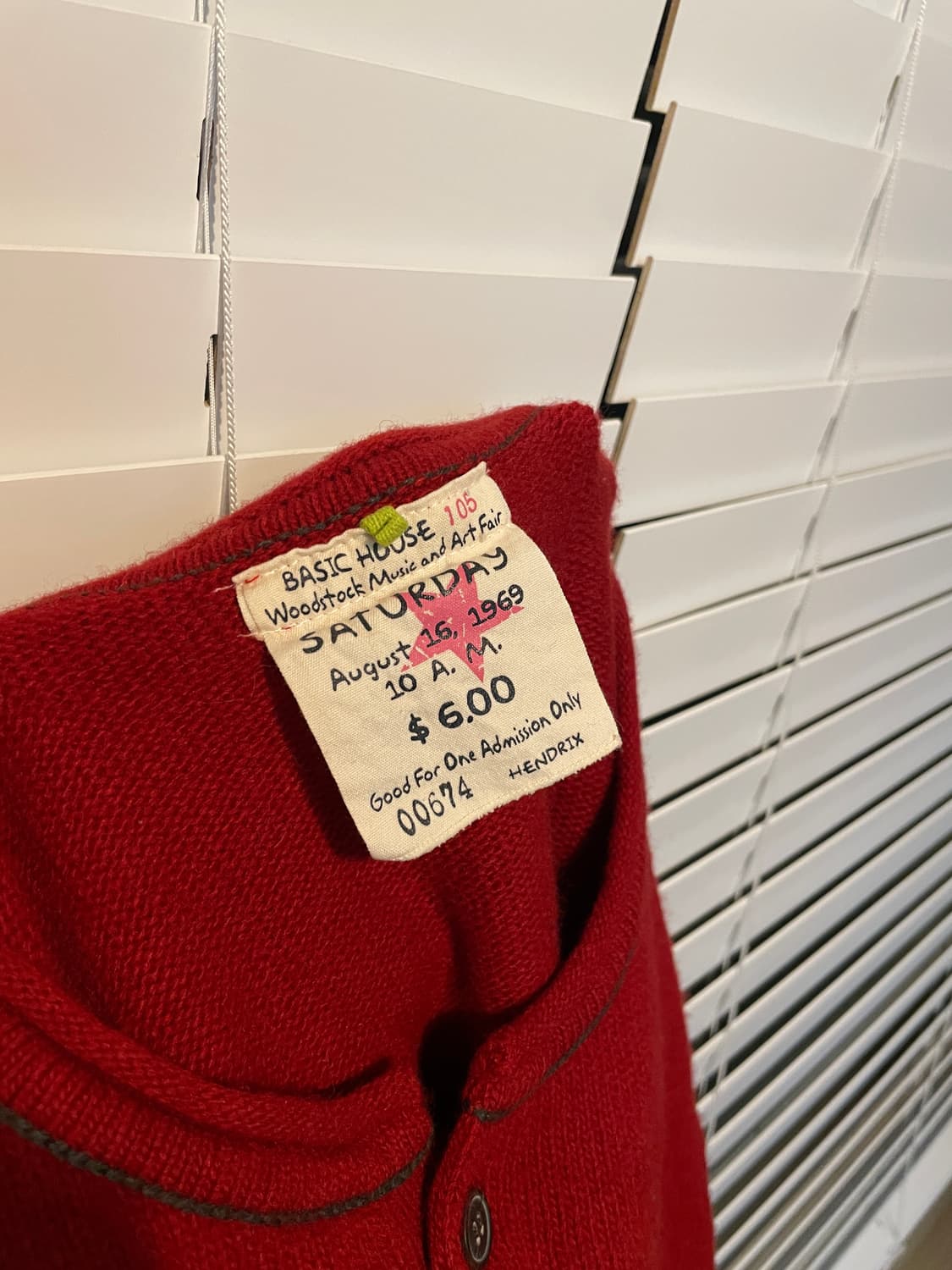 베이직하우스 헨드릭스 투버튼 라운드 니트 상품이미지8