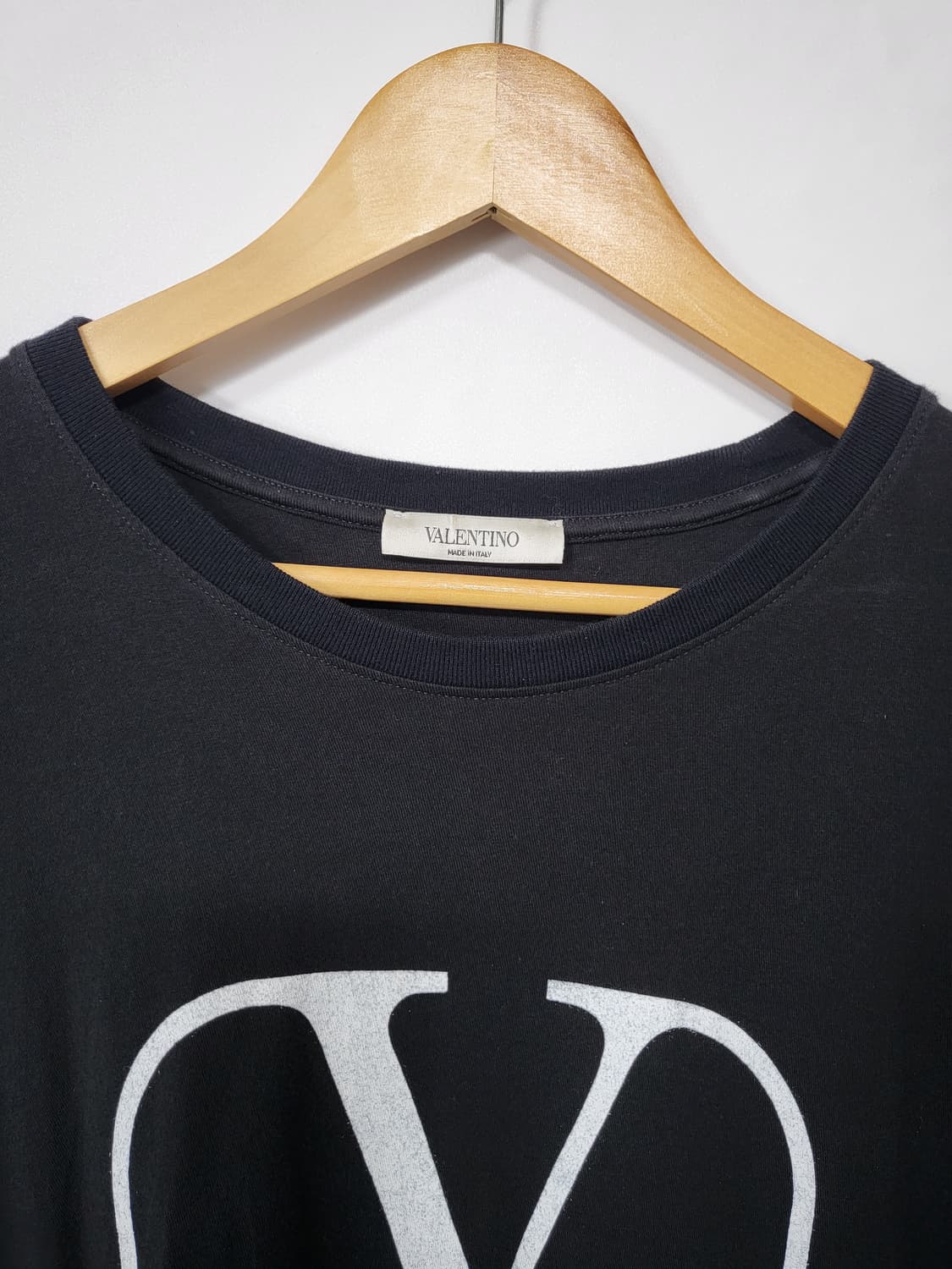 발렌티노 V 로고 반팔티 M (100-105) 상품이미지6