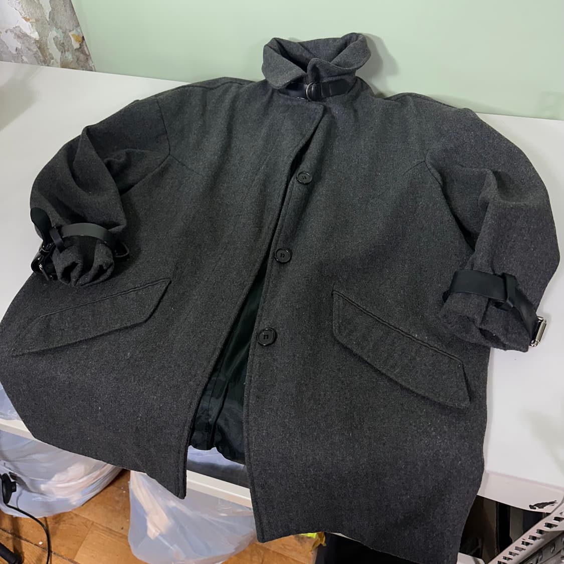 우먼OS MAREE 마레 챠콜 밸크로포인트 울 싱글코트 상품이미지3