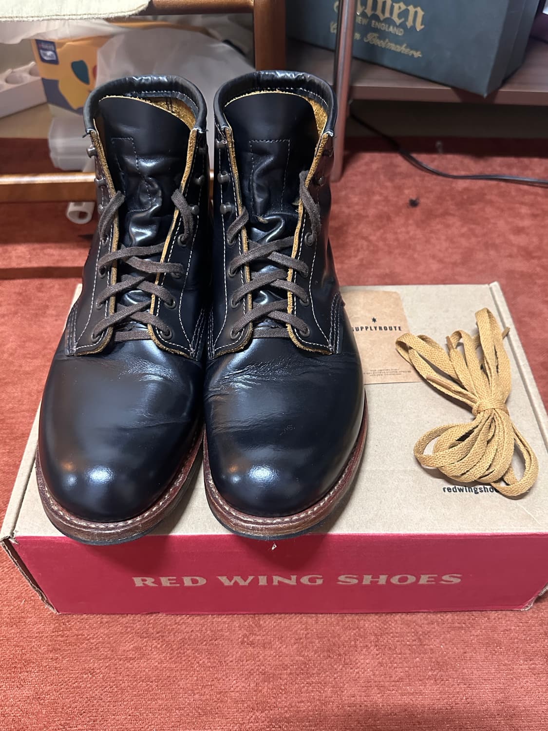 레드윙 9060 백맨 플랫박스 상품이미지1