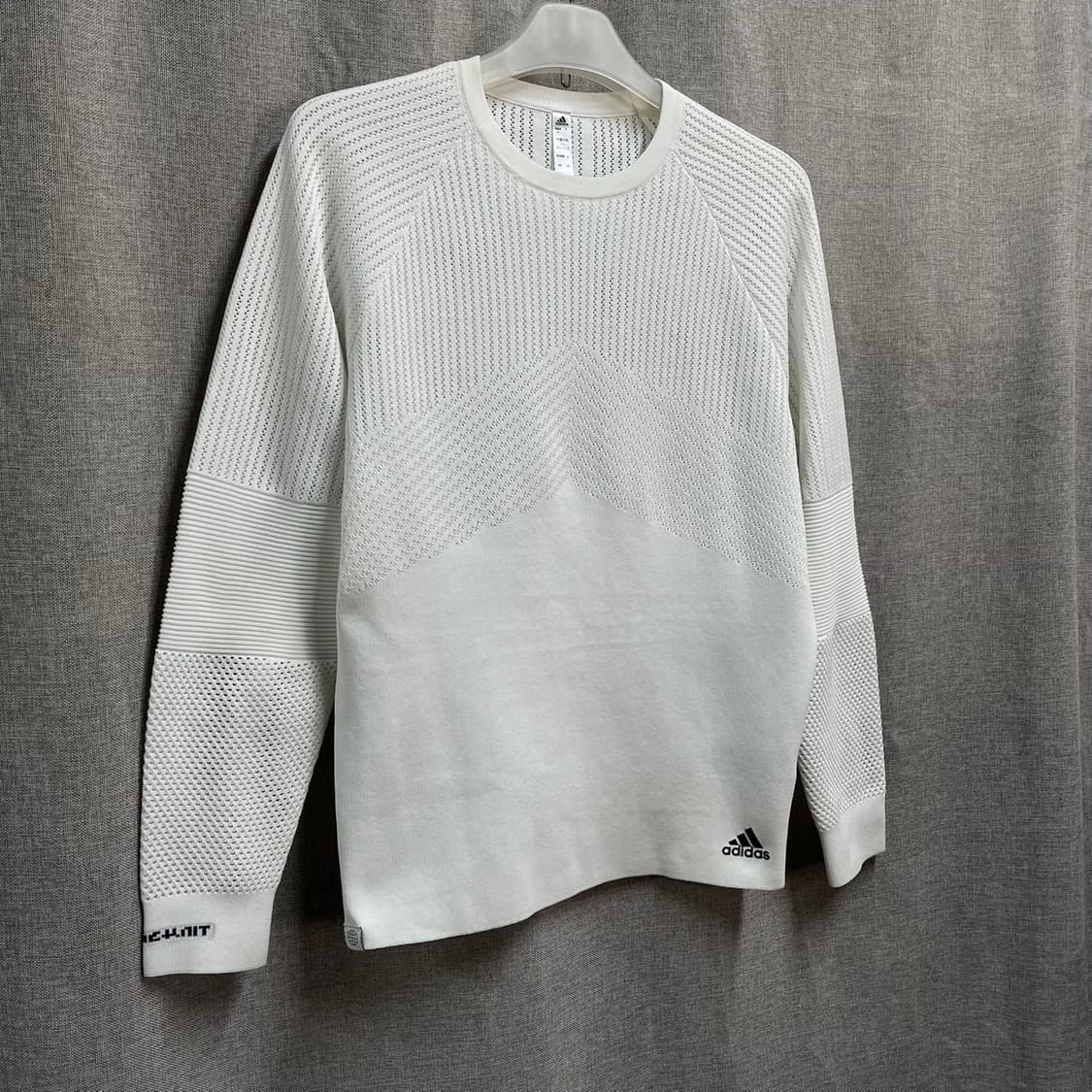 [L] 아디다스(adidas) 테크니트 풀오버 맨투맨 니트 상품이미지2