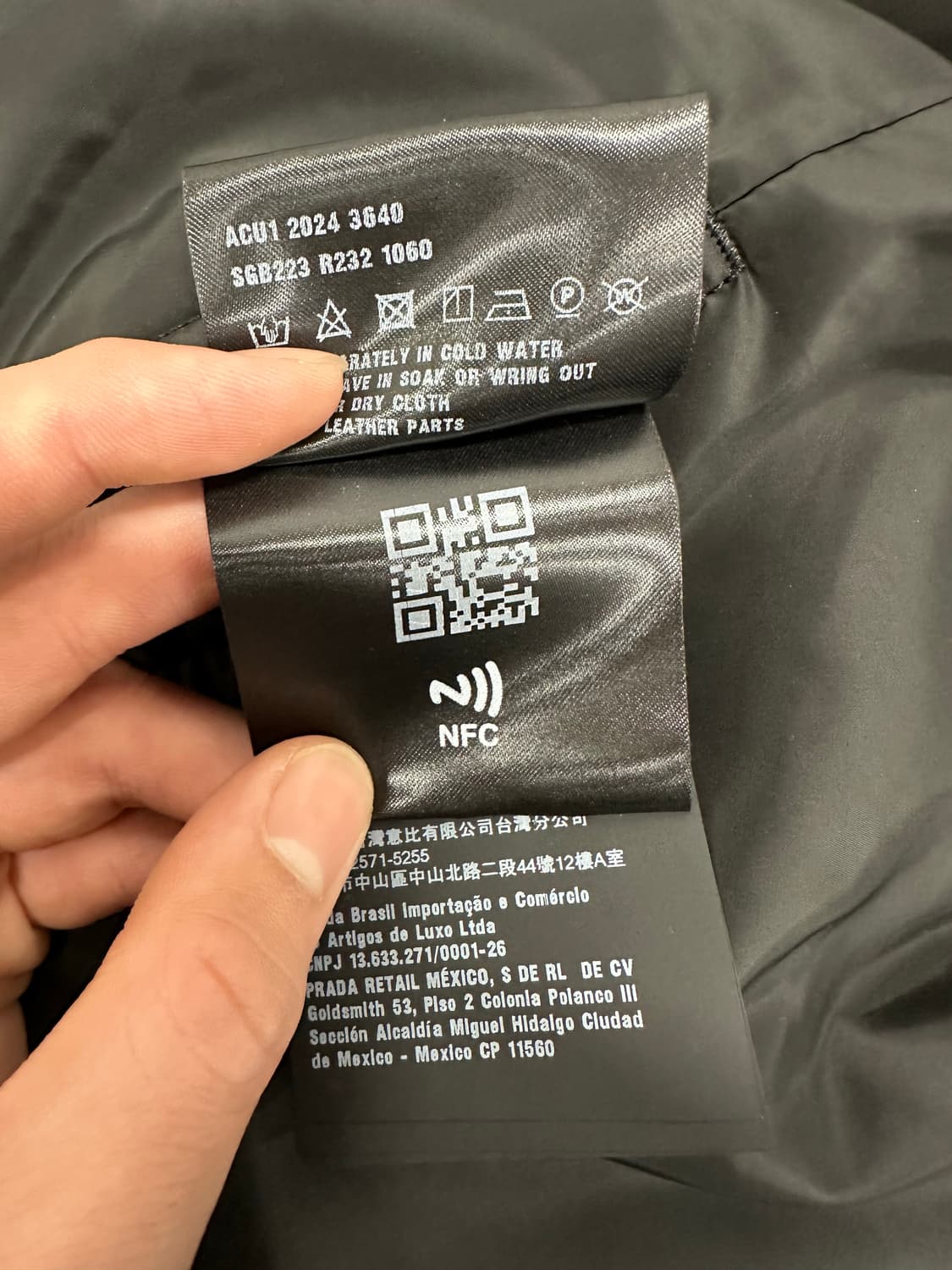 프라다 리나일론 리버시블 패딩 자켓 52 상품이미지7