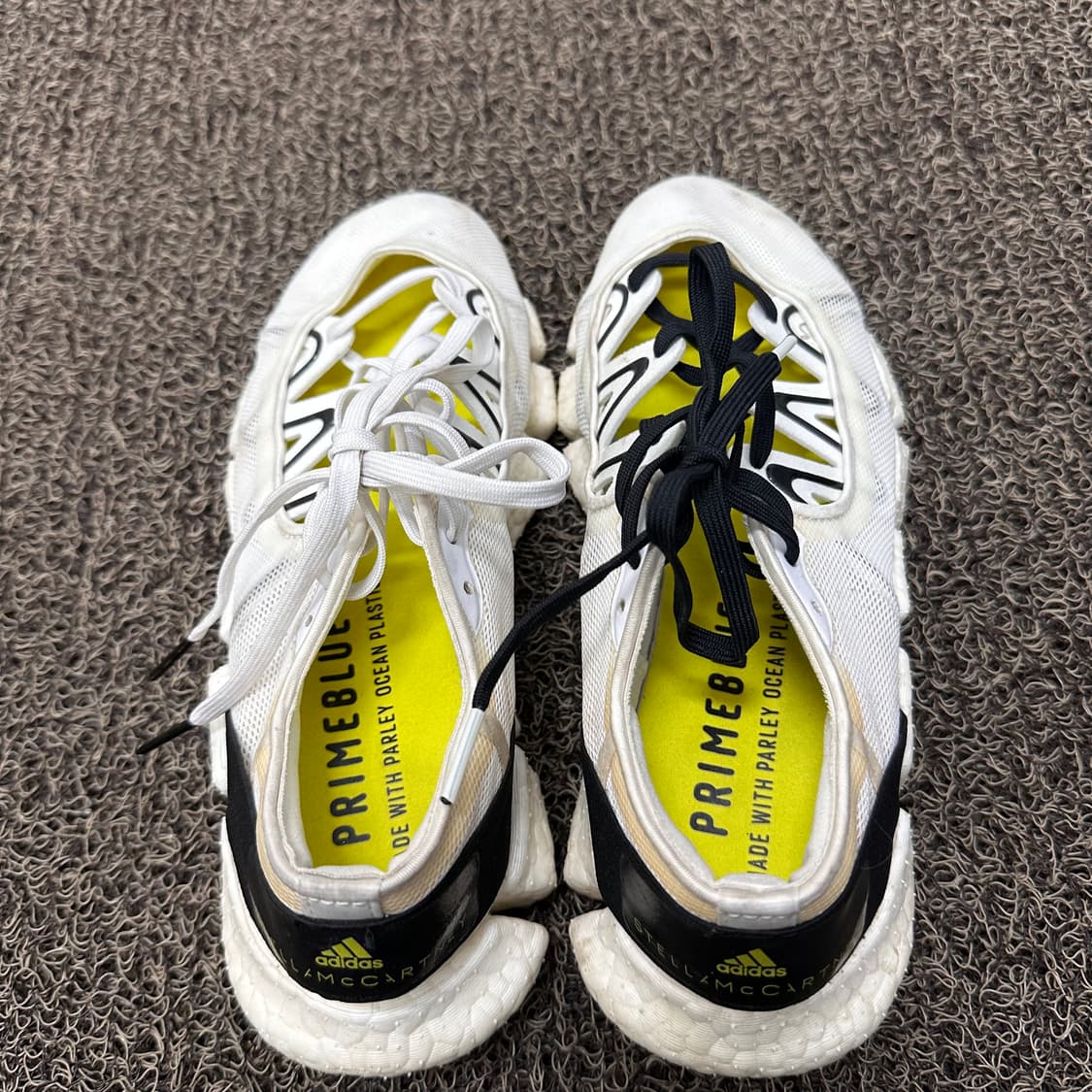 아디다스 X 스텔라맥카트니 클라이마쿨 벤토 여성 러닝화 235 상품이미지4