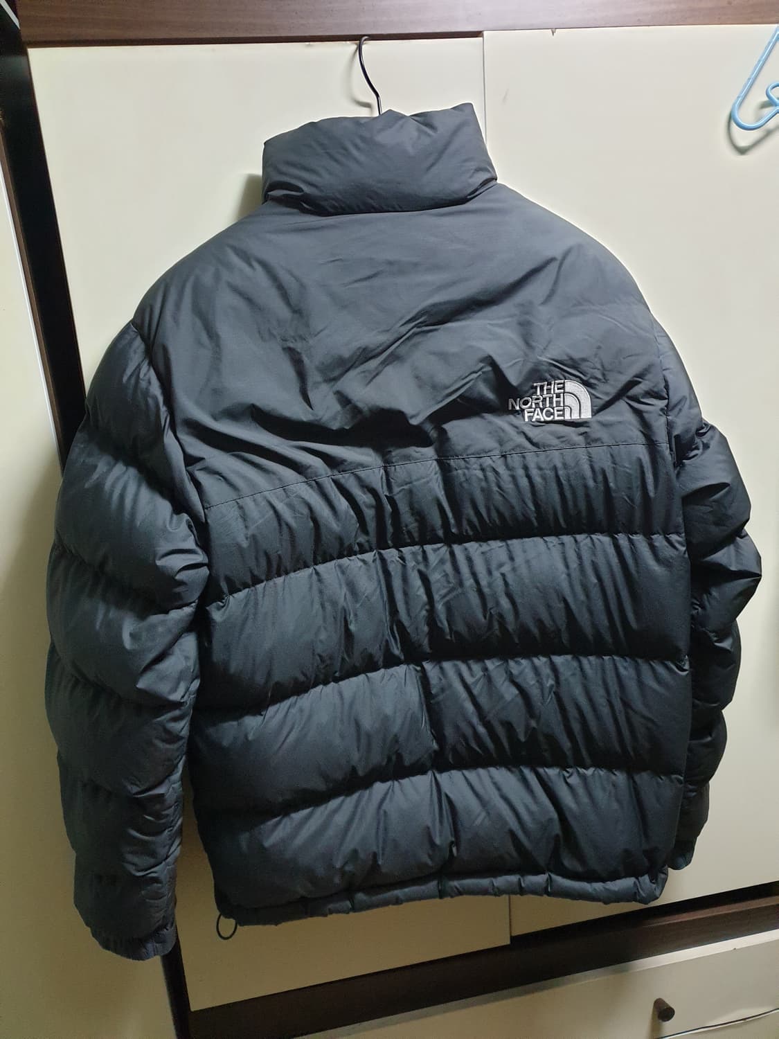 노스페이스 눕시1992 차콜 판매 합니다. 상품이미지2