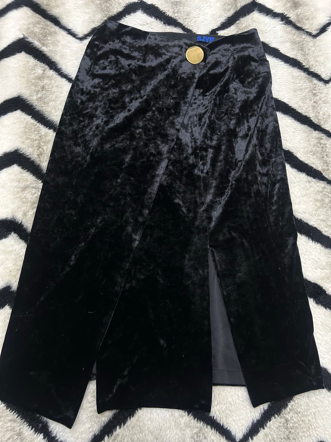[S]SJYP 벨벳 트임 랩 스커트/블랙 상품이미지2