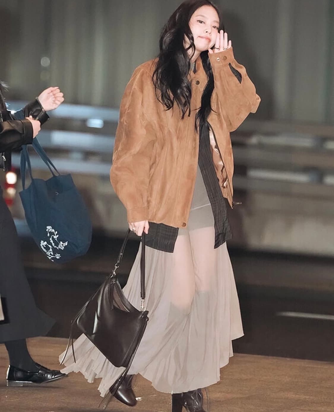 [새상품] 애프터아워즈 레더봄버자켓 상품이미지3