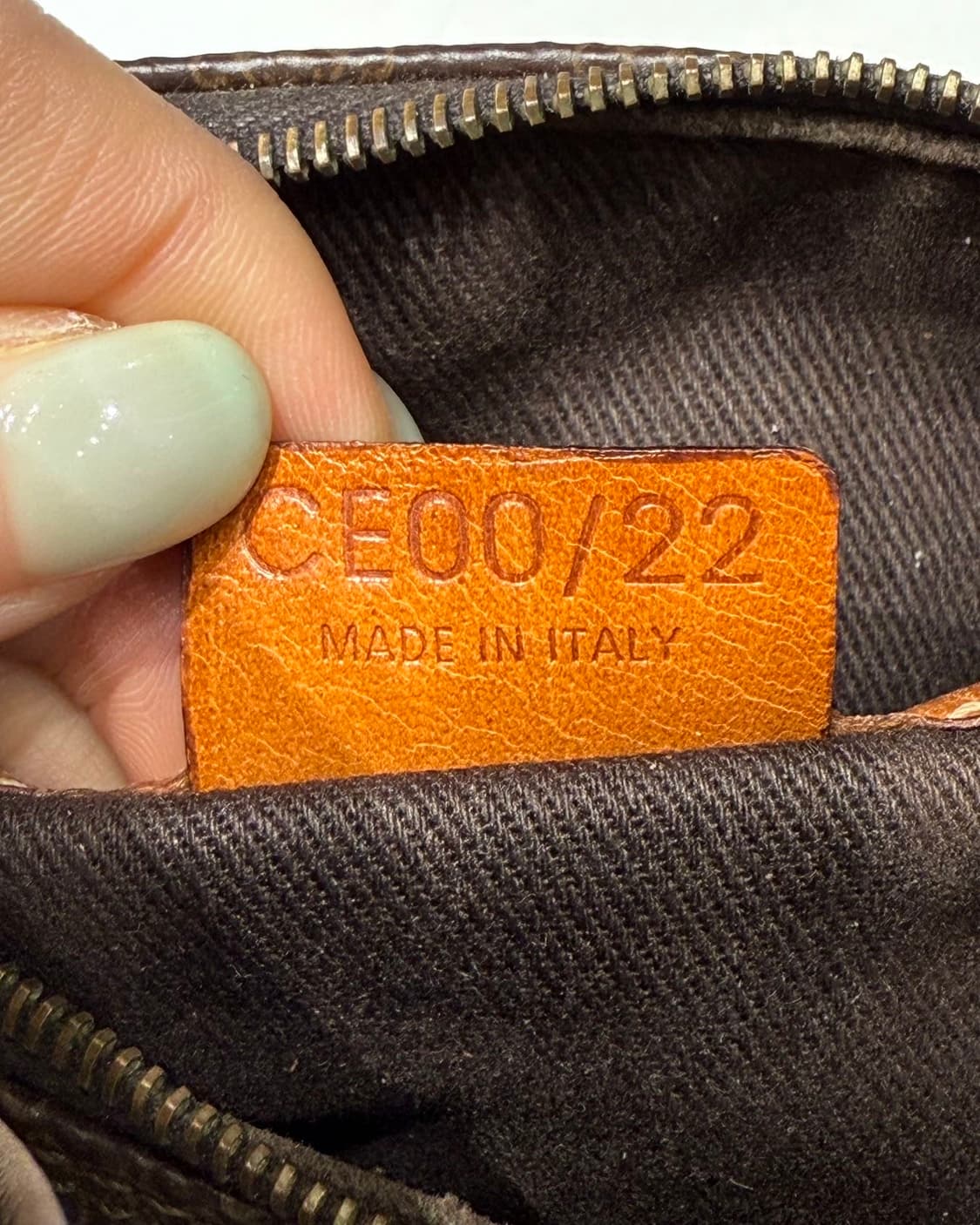 셀린느 브라운 마카담 미니 바게트백  상품이미지9