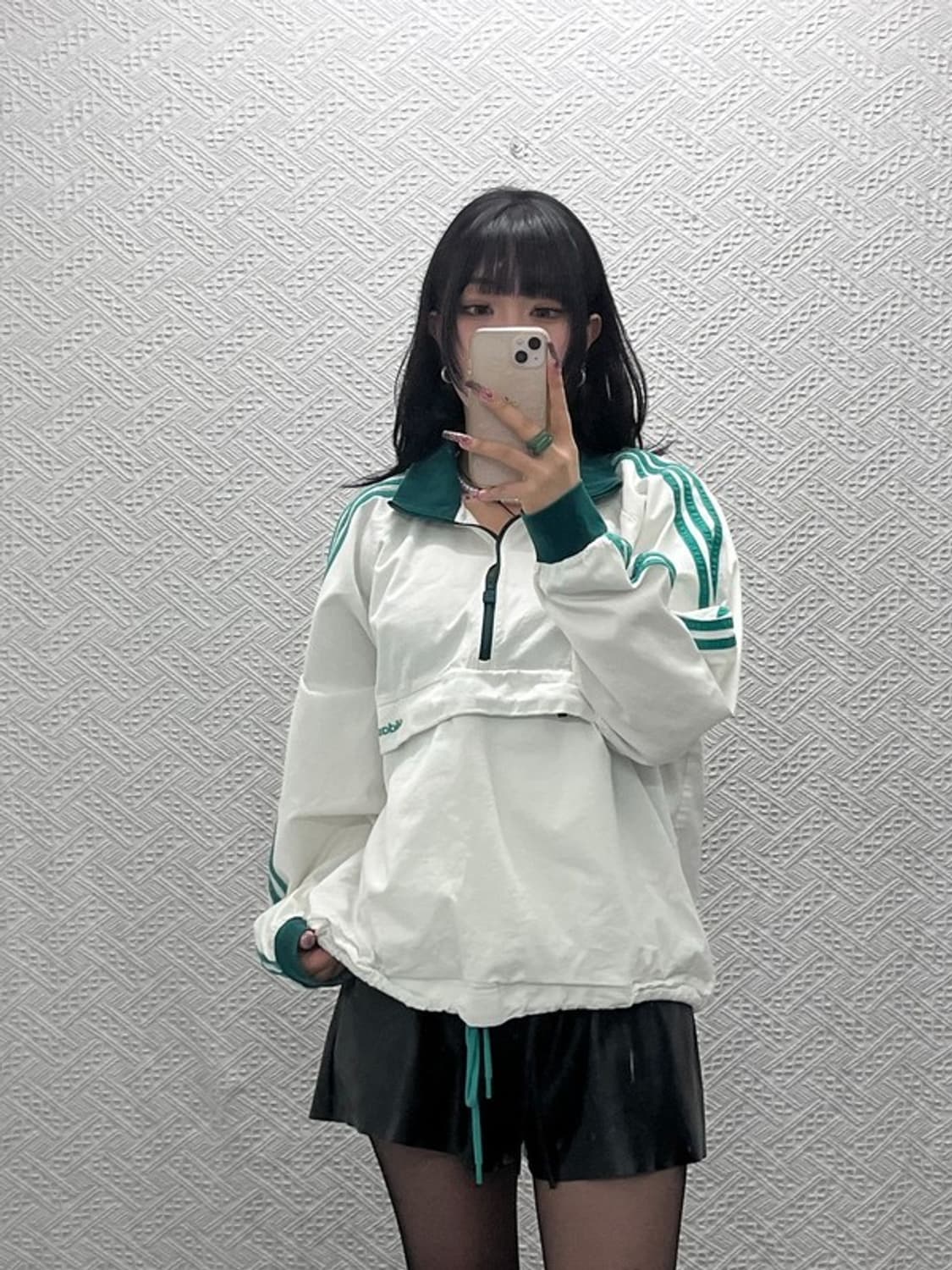 아디다스 빈티지 레트로 00's 말차크림 스웻 반집업 L C11582 상품이미지2