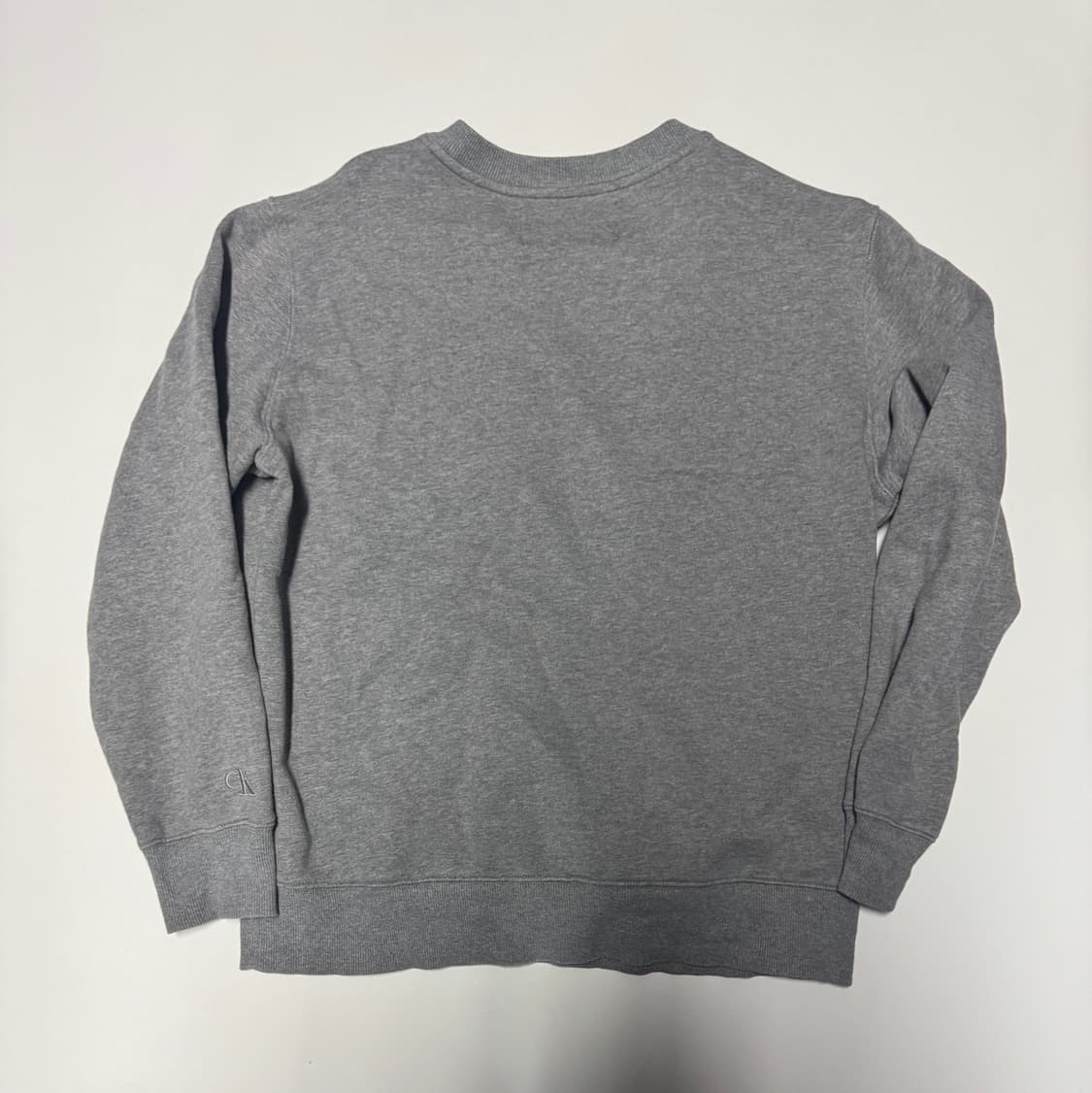 캘빈클라인 스펠아웃 기모 맨투맨 L 그레이 상품이미지2