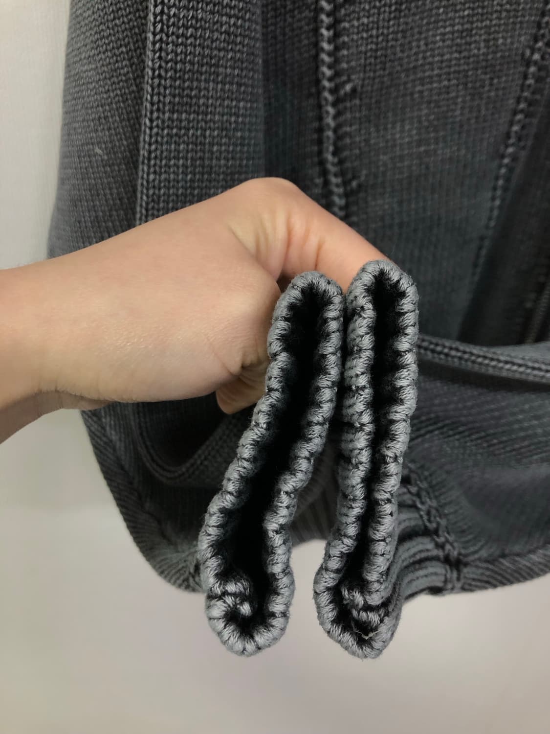 (미사용) 남녀공용 피그먼트 스톤 워싱 니트 후드 집업 _ 블랙 Free 상품이미지6