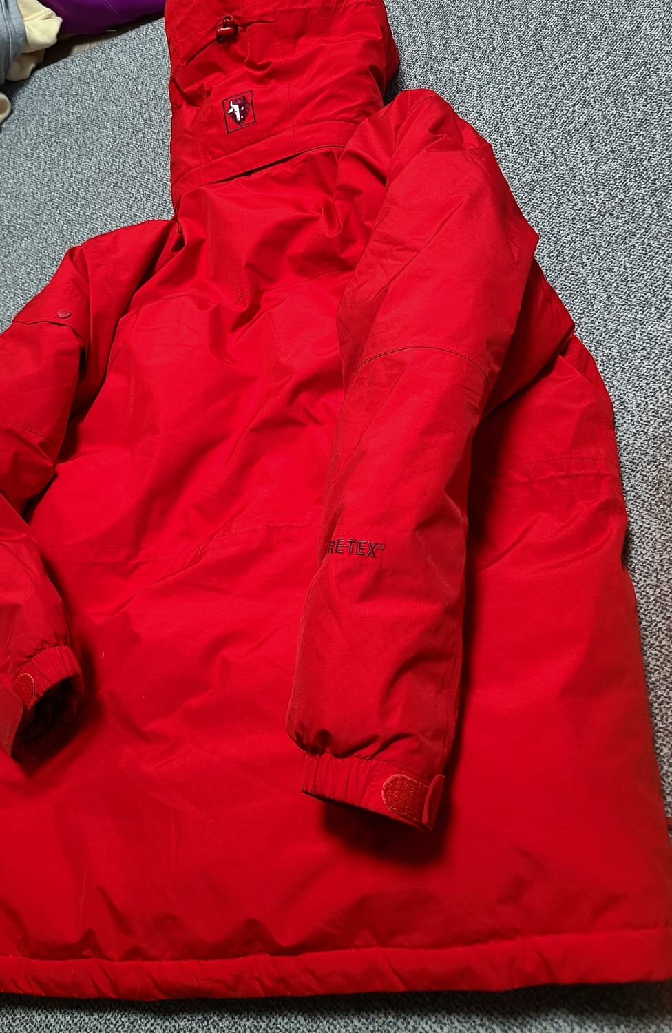 블랙야크 남성 고어텍스 구스다운 패딩 100 상품이미지9