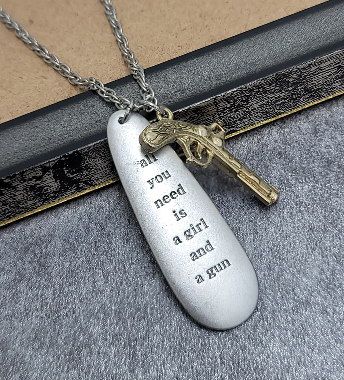 빈티지목걸이 상품이미지1