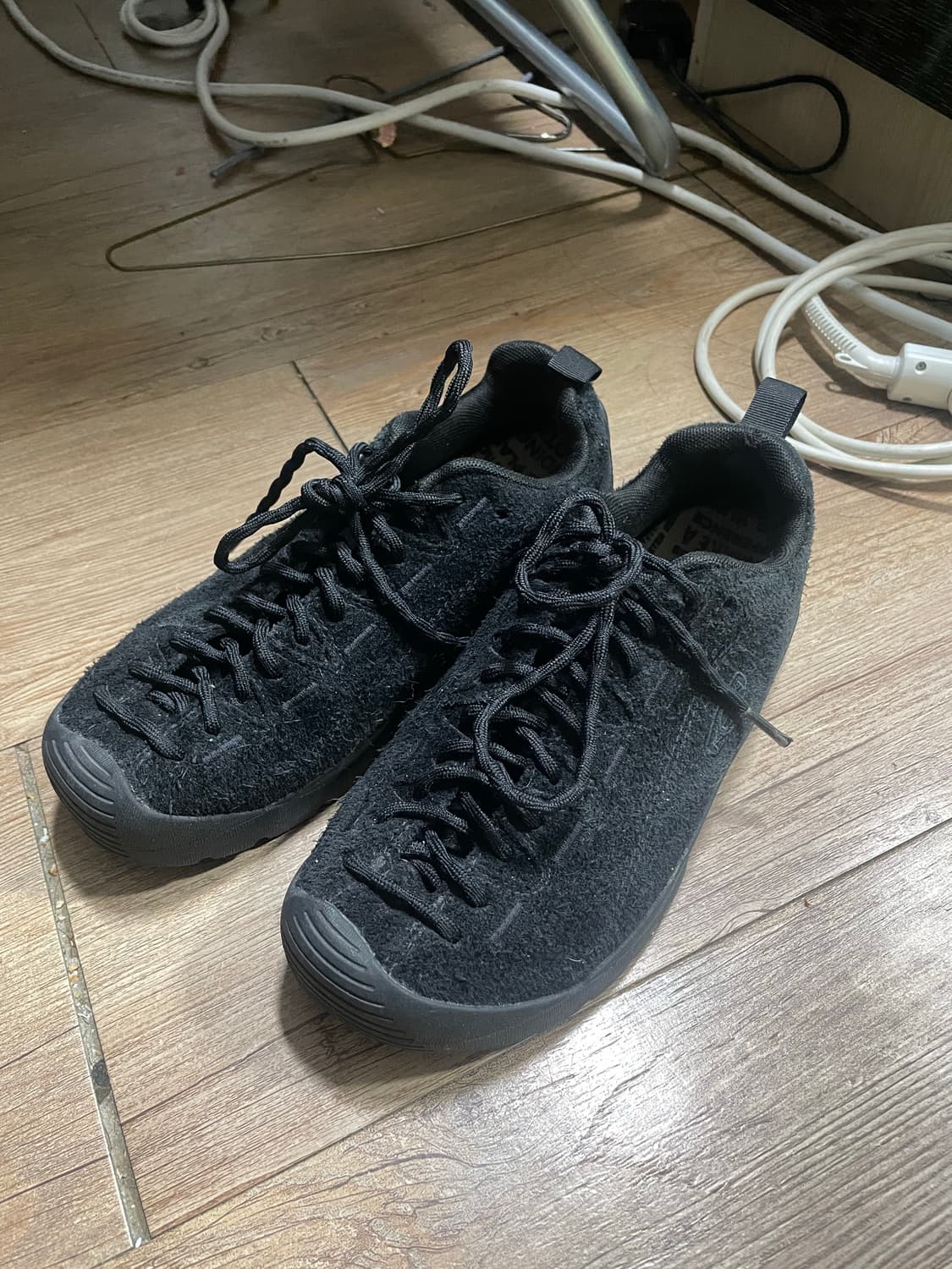 킨재스퍼 블랙 240 상품이미지1