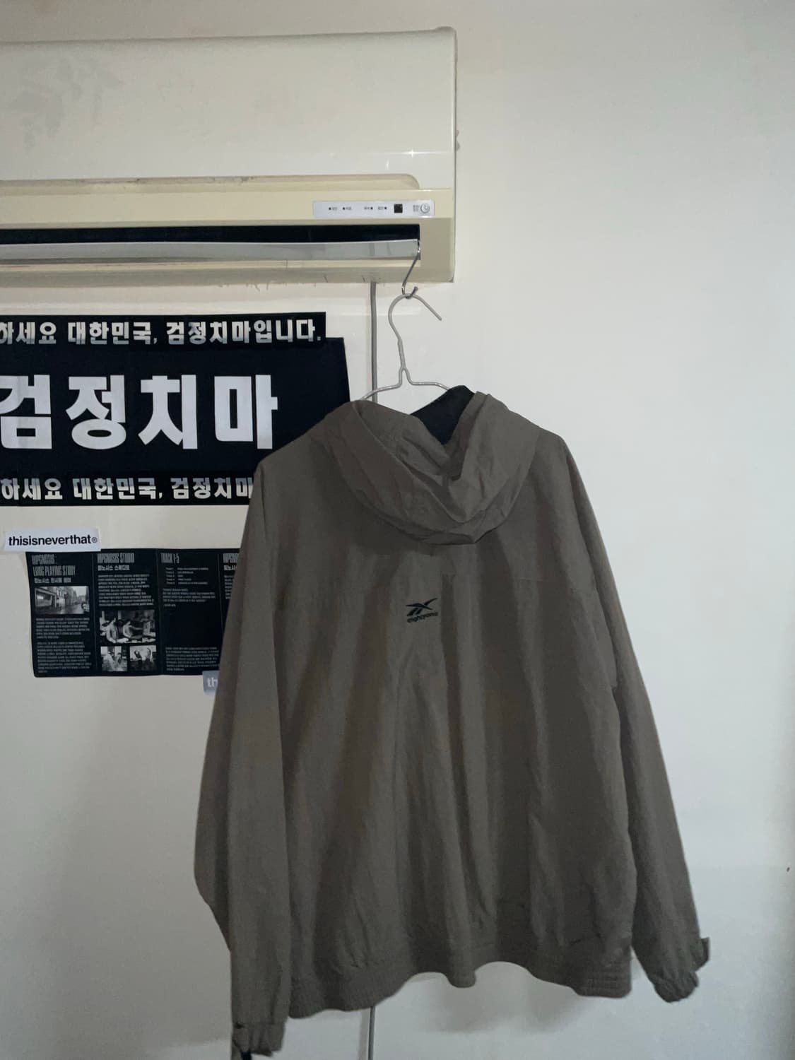 (100~105) 리복 바람막이 상품이미지2