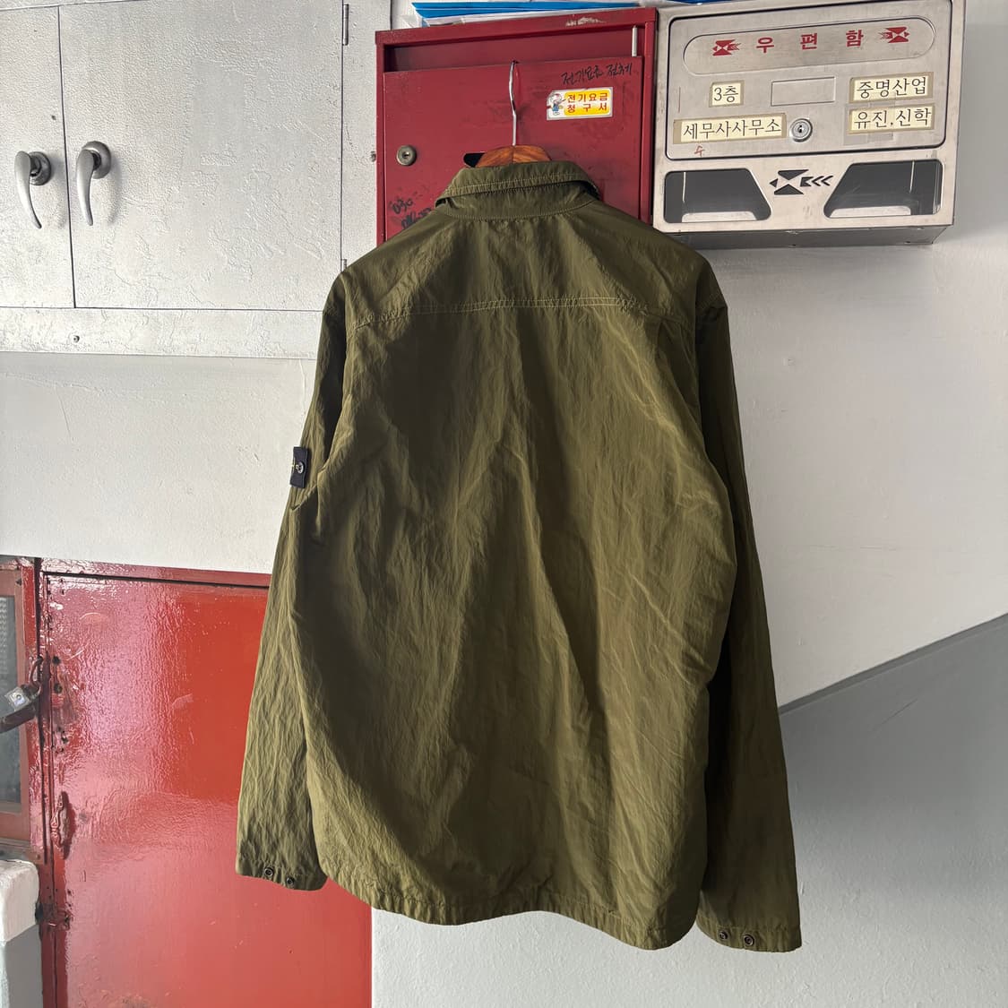 17FW 스톤아일랜드 올리브 나일론 메탈 셔츠 상품이미지8