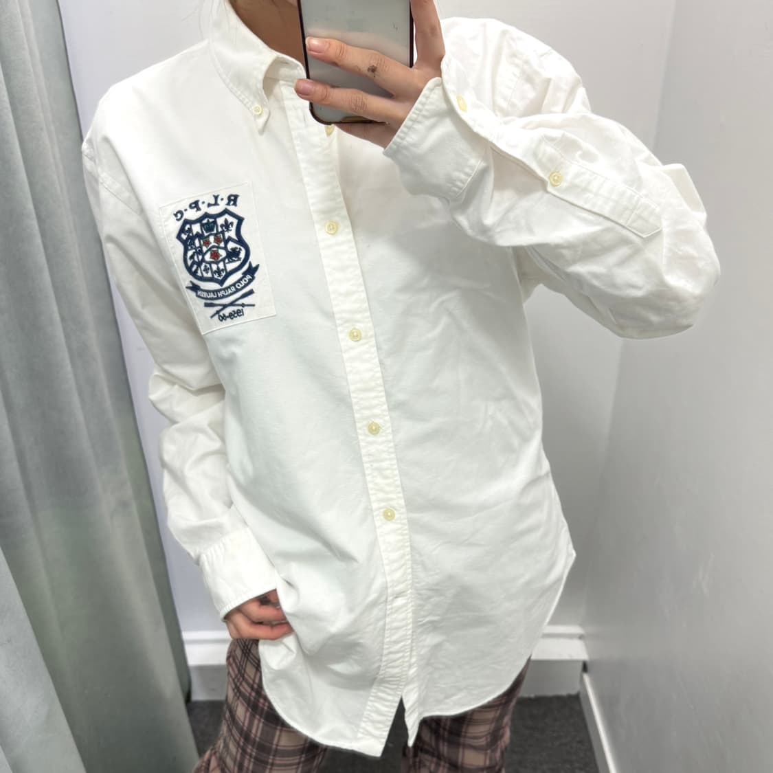 폴로 화이트 자수 셔츠 상품이미지3