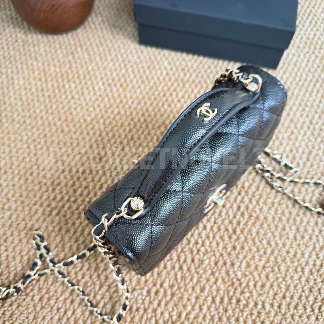 샤넬뷰티 탑핸들 캐비어 백팩 3WAY백 VIP 상품이미지3