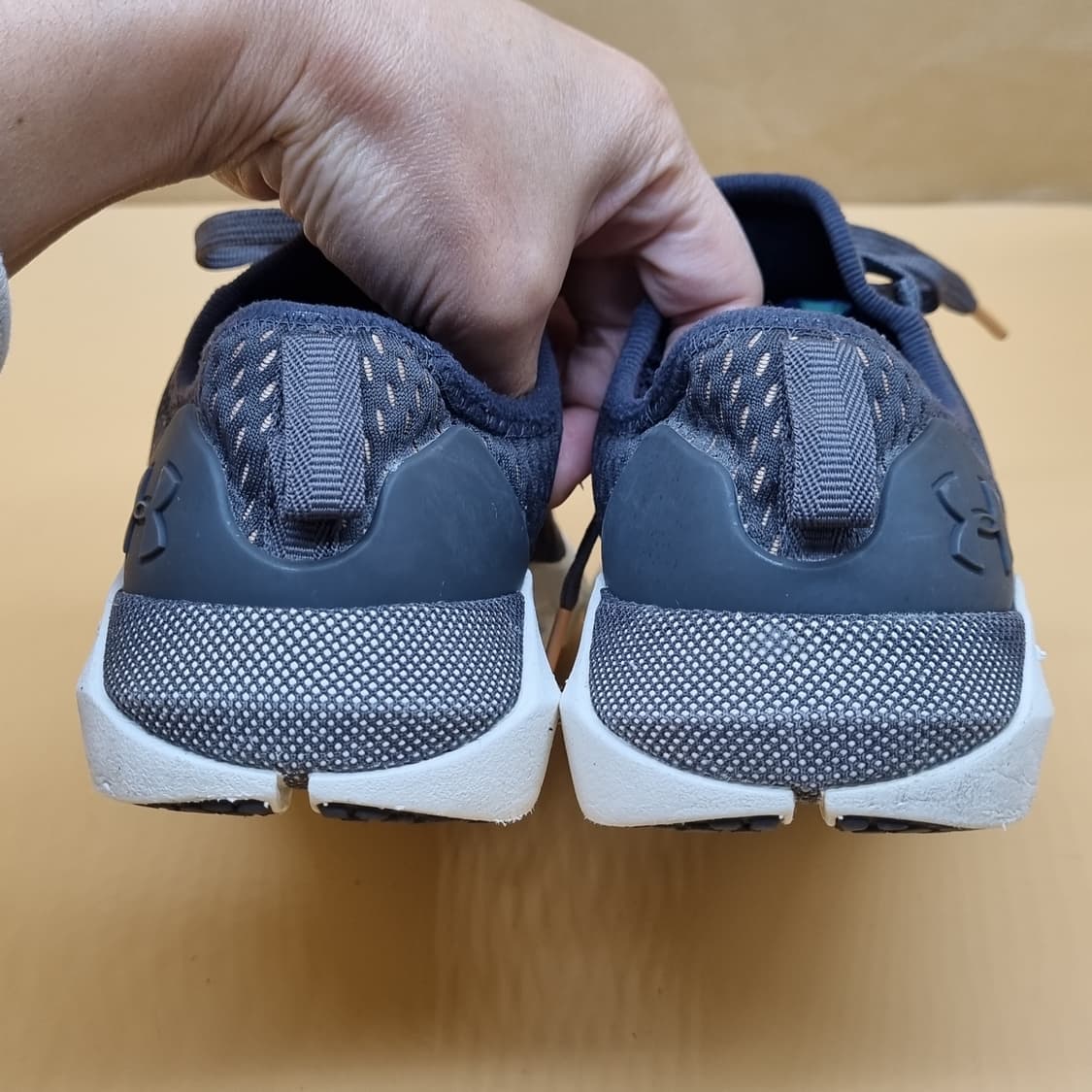 언더아머 호버 slk 런닝화245  상품이미지4