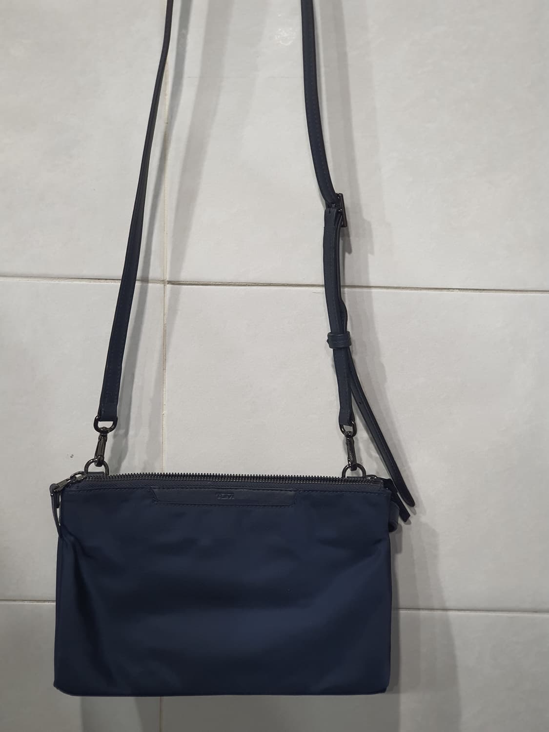 TUMI 보아져 트리스텐 크로스바디백 상품이미지4