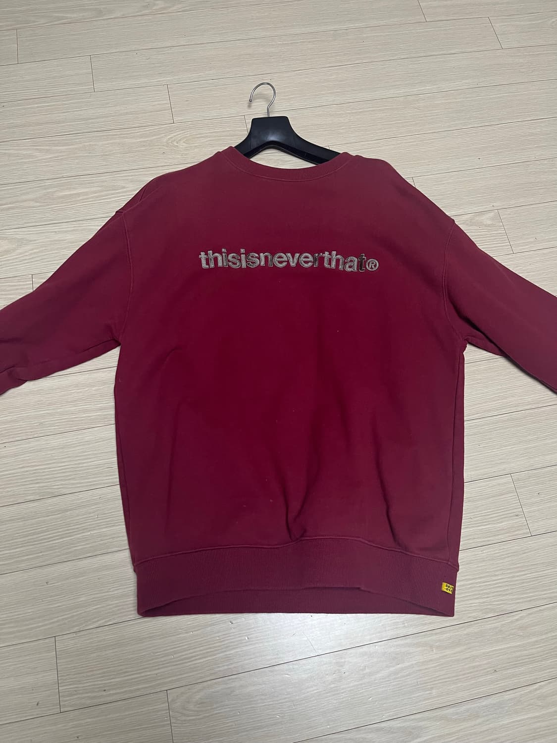 디스이스네버댓 맨투맨 상품이미지1