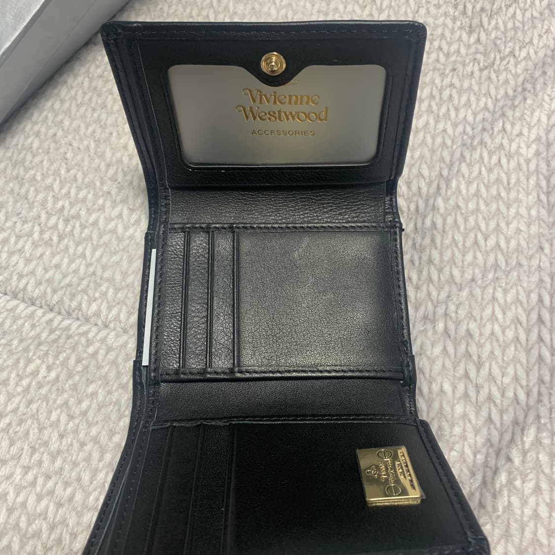 비비안웨스트우드 3단 지갑 상품이미지2