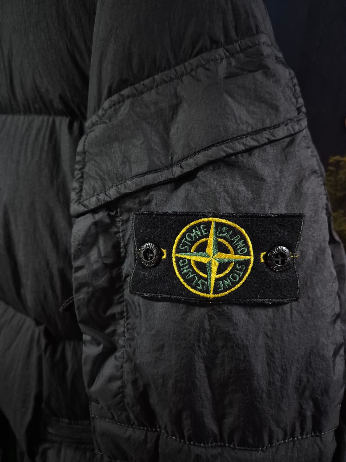 2XL) 스톤아일랜드 크링클랩스 22fw 패딩 xxl 상품이미지2