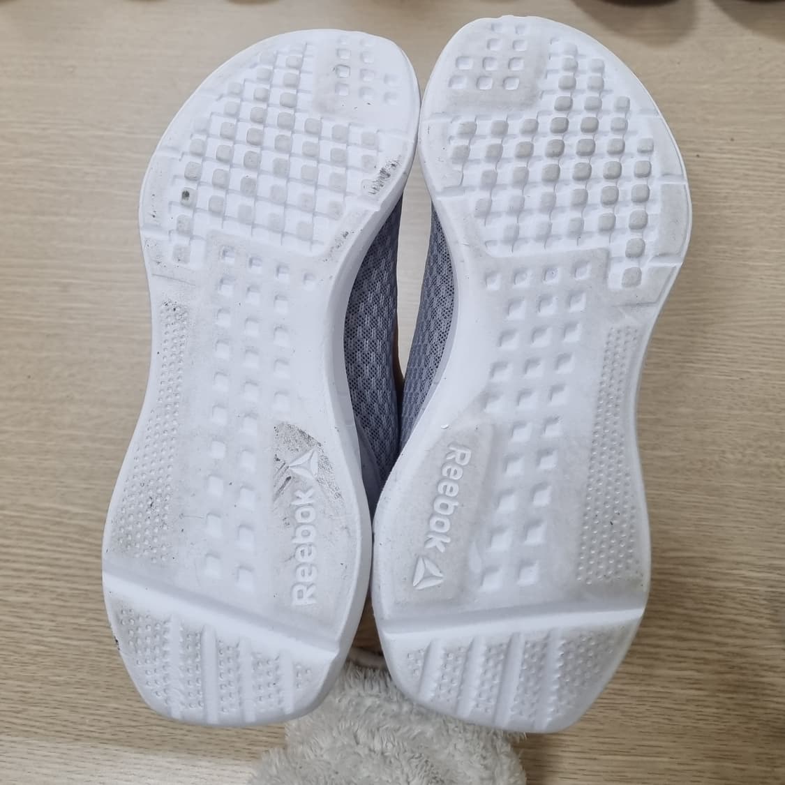 리복 라이트 여성운동화240  상품이미지4