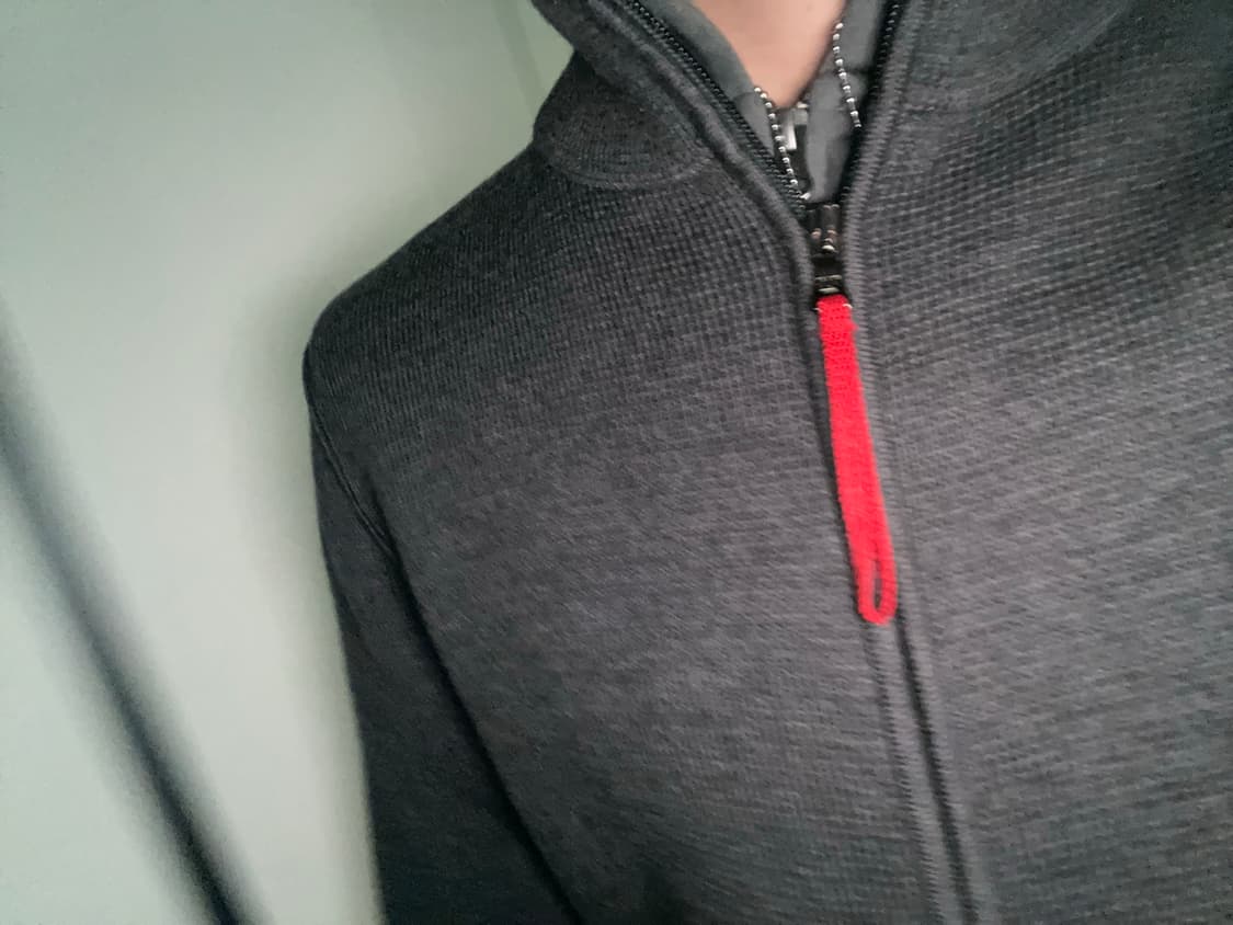 프라다 스포츠 집업 상품이미지2