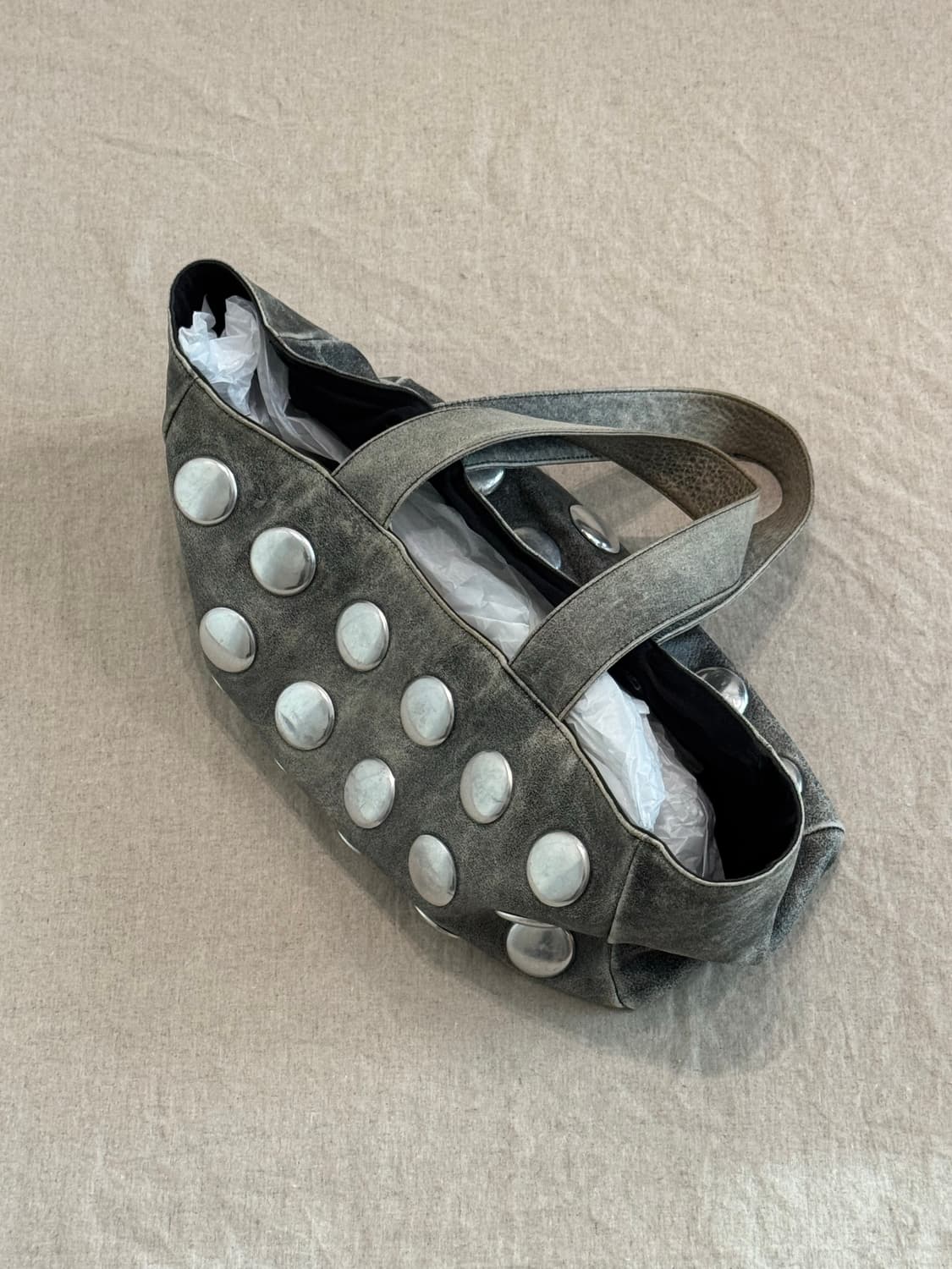 꼼데가르송 메탈 도트 레더 토트백 상품이미지3