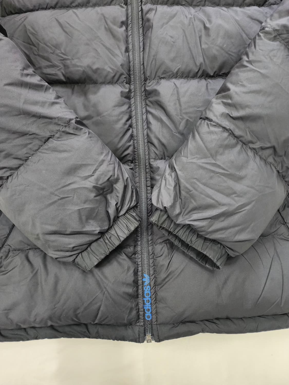 아디다스 컬러블록 리버시블 덕다운 패딩 상품이미지7