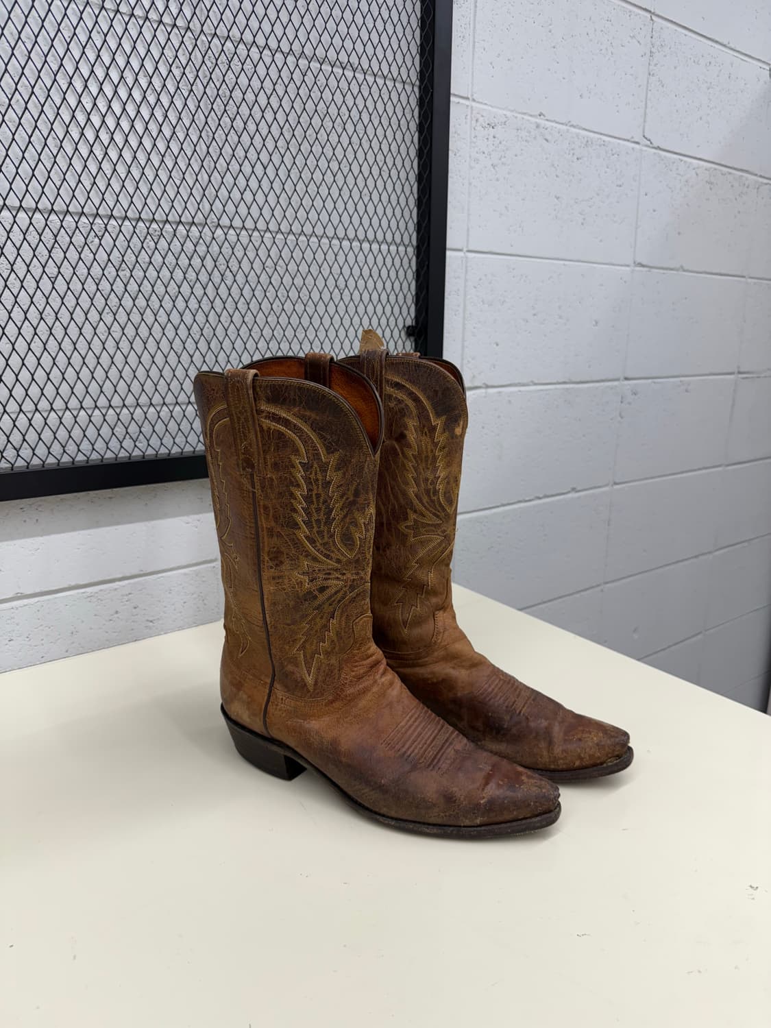 Lucchese 1883 Crayton Mad Dog Goat Brown 상품이미지1