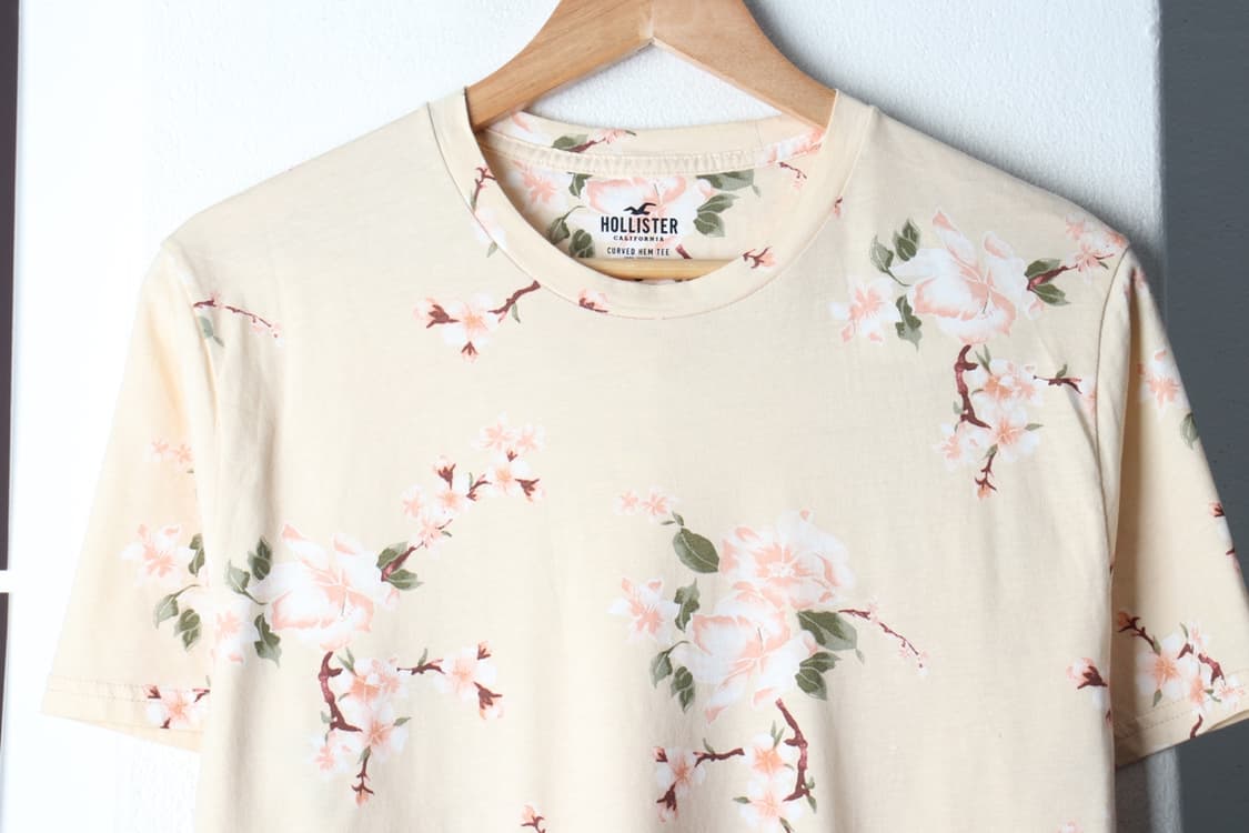 W(L-XL) 홀리스터 반팔 티셔츠 새상품 플라워 베이지-H32444 상품이미지3