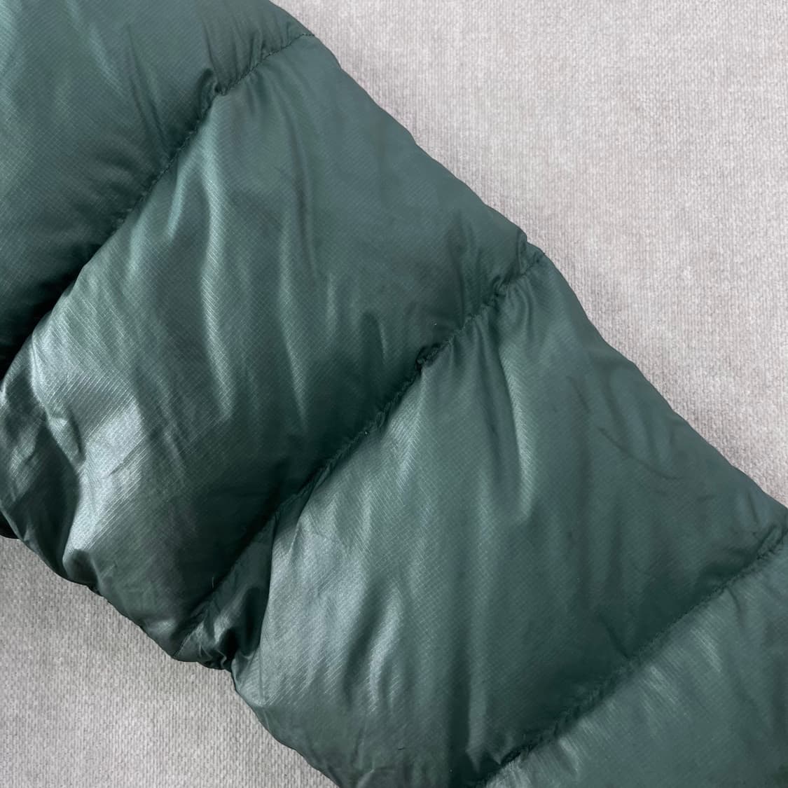 100 노스페이스 눕시 700 그린 패딩 상품이미지9