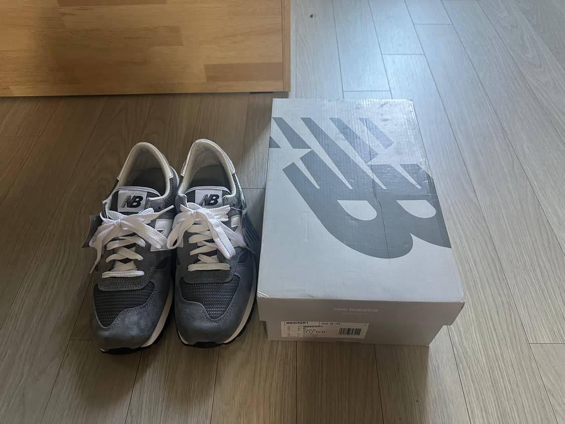 뉴발란스 990v1 메이드 인 USA 그레이 화이트 275사이즈 상품이미지1