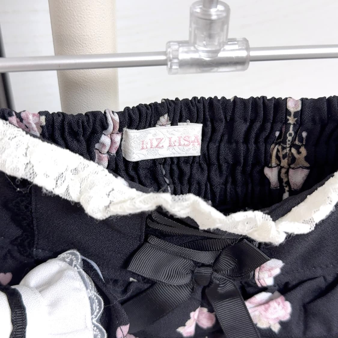 lizlisa 리즈리사 로맨틱 코스메틱 셋업 블랙 양산형 지뢰계 일브 상품이미지3