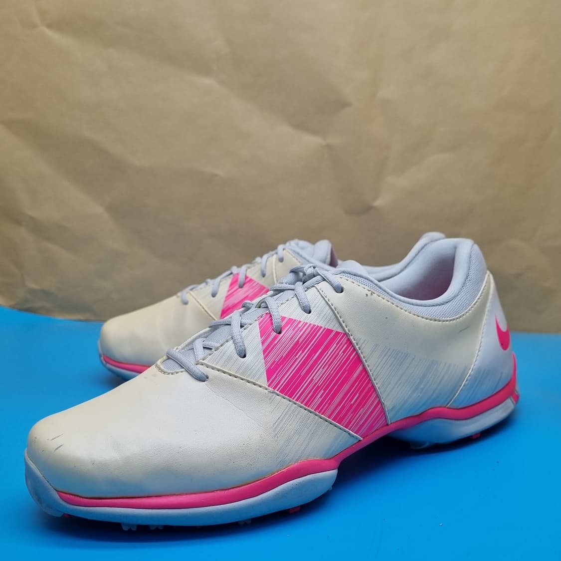 나이키 딜라이트 여성골프화245 상품이미지1