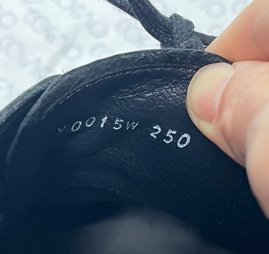 250) 야세 우든 더비 슈즈 홀스하이드 블랙 판매. 상품이미지10