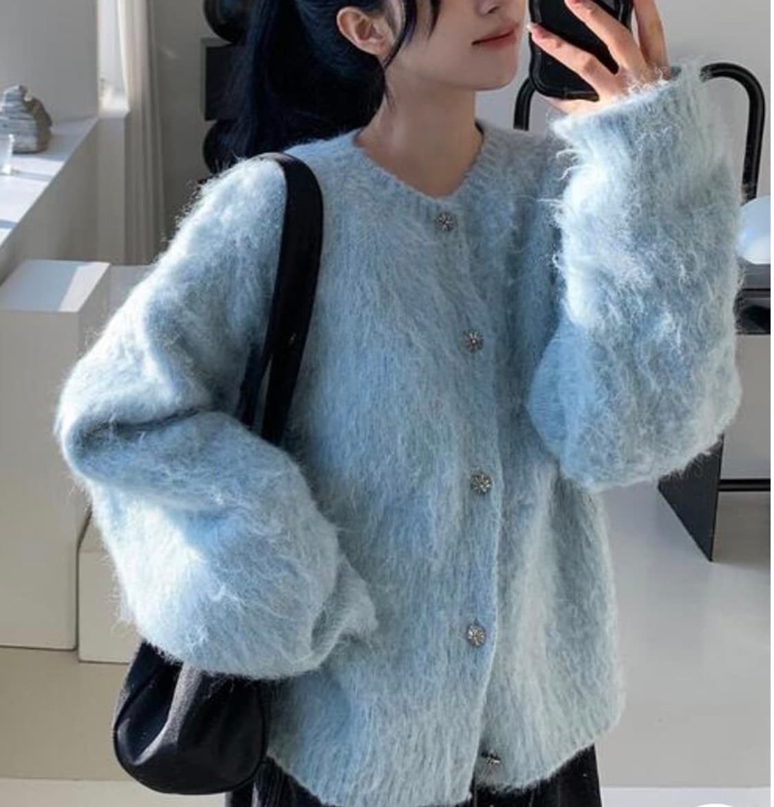 남녀공용 울 헤어리 하늘색 가디건 상품이미지3