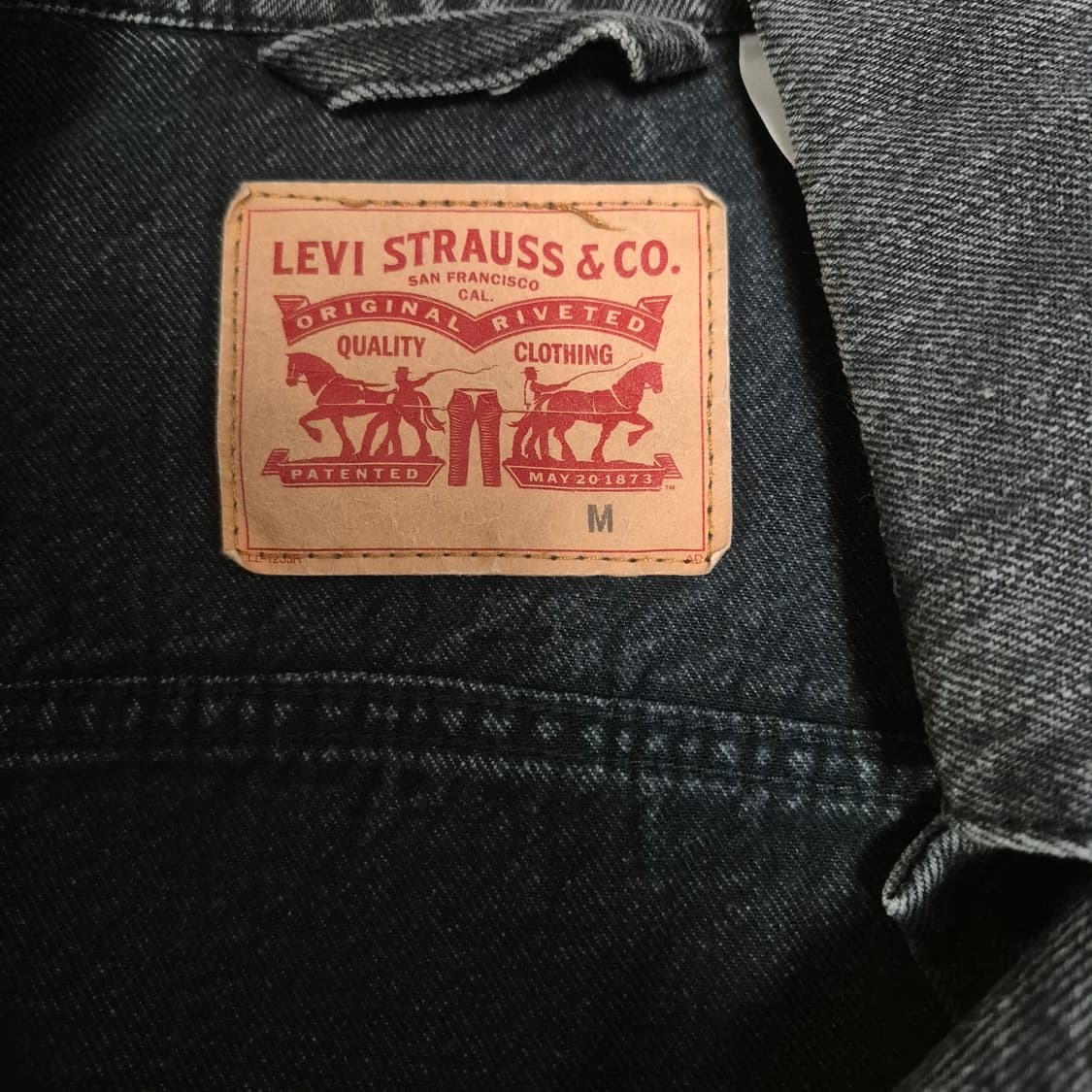 리바이스 흑청 데님 트러커 자켓 상품이미지4