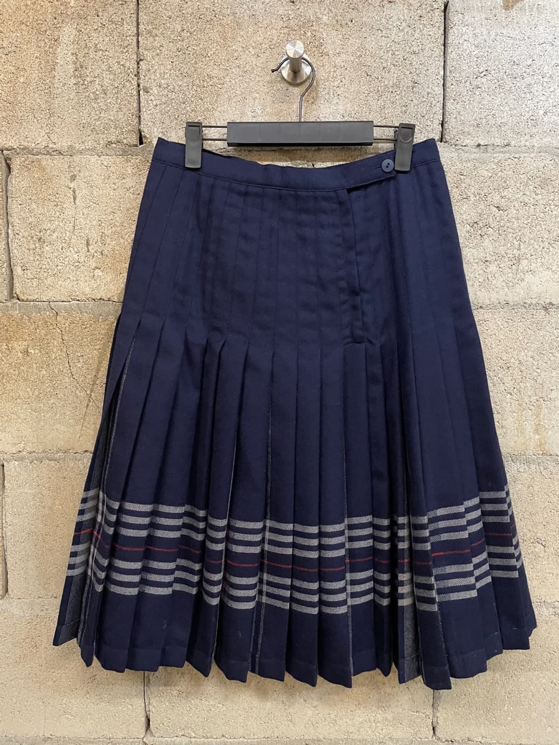 버버리 네이비 노바 체크 리버시블 스커트  상품이미지2