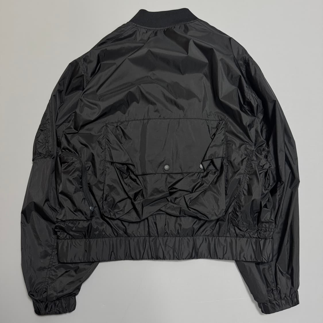 빔즈(BEAMS) 블랙 립스탑 워터프루프 멀티포켓 MA-1 플라이트 자켓 상품이미지7