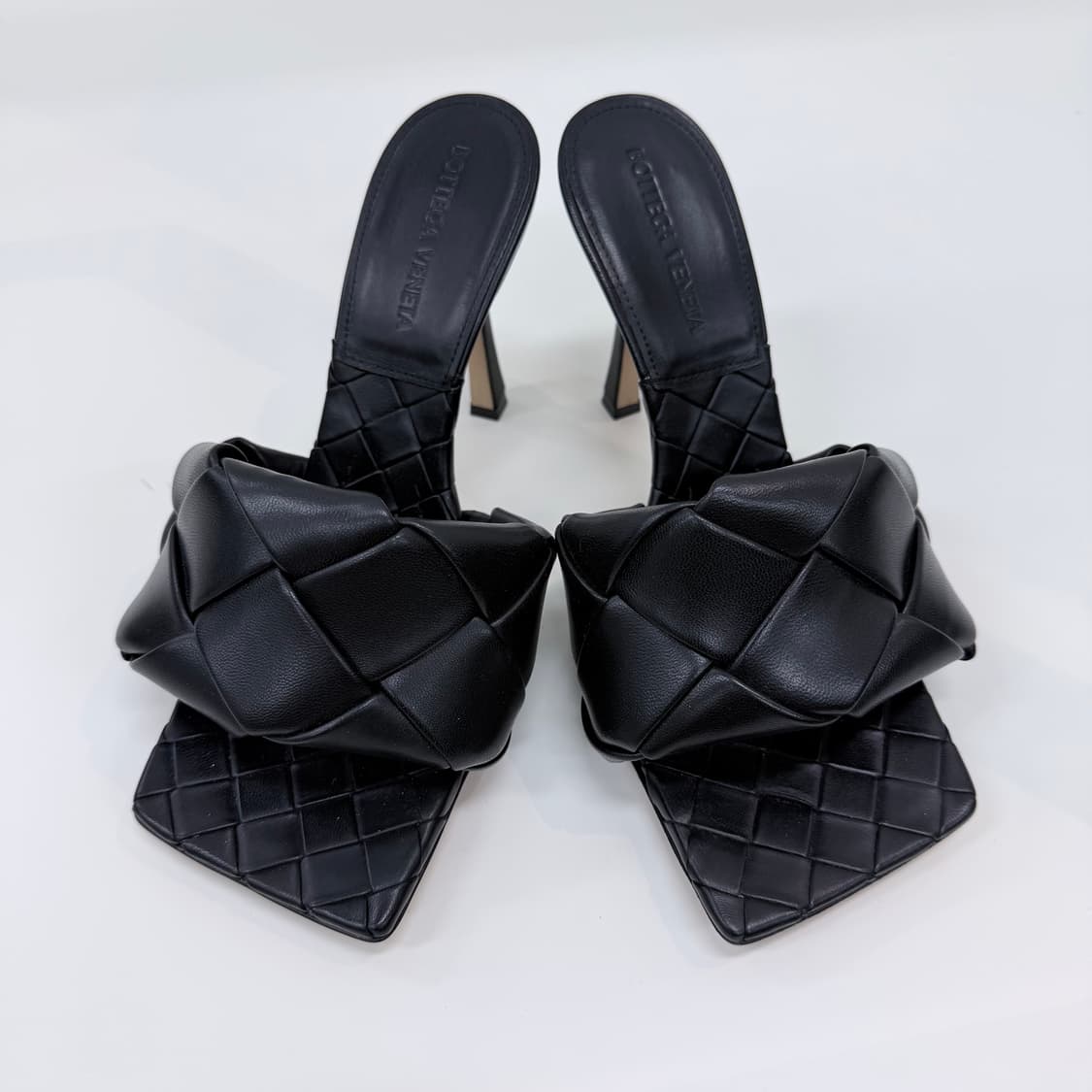 [S급/240] 보테가 베네타 인트레치아토 리도 슬리퍼 샌들힐 블랙 상품이미지6