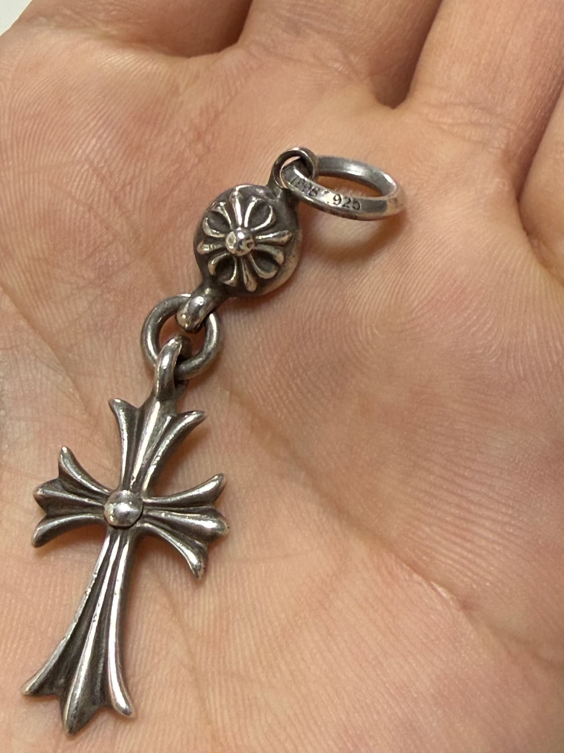 크롬하츠 원볼 타이니크로스 참 펜던트 상품이미지2