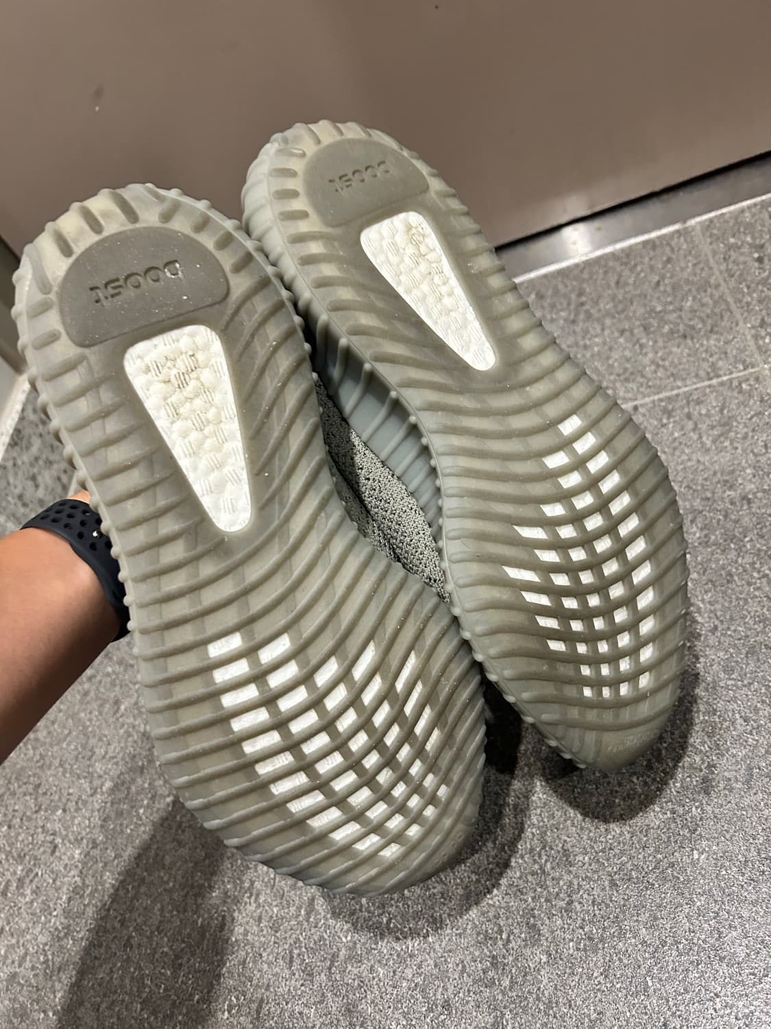 adidas yeezy 350 (275mm) 상품이미지3